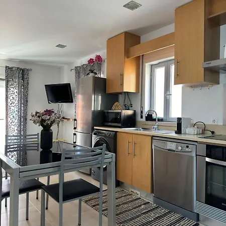 아파트 Ocean Breeze Guesthouse